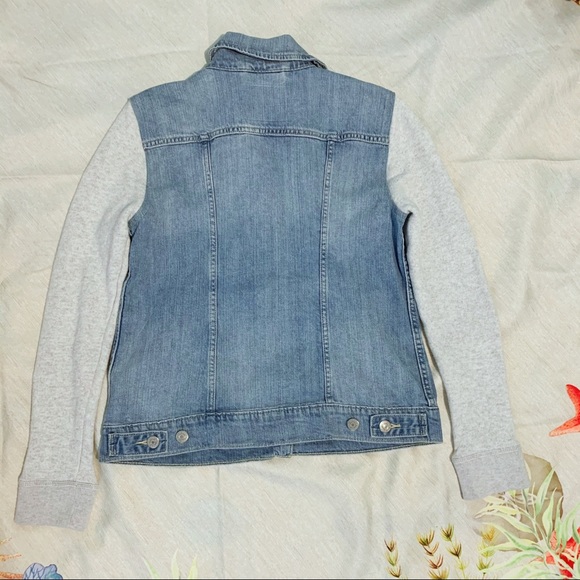 Levi's jean jacket - Picture 2 of 4